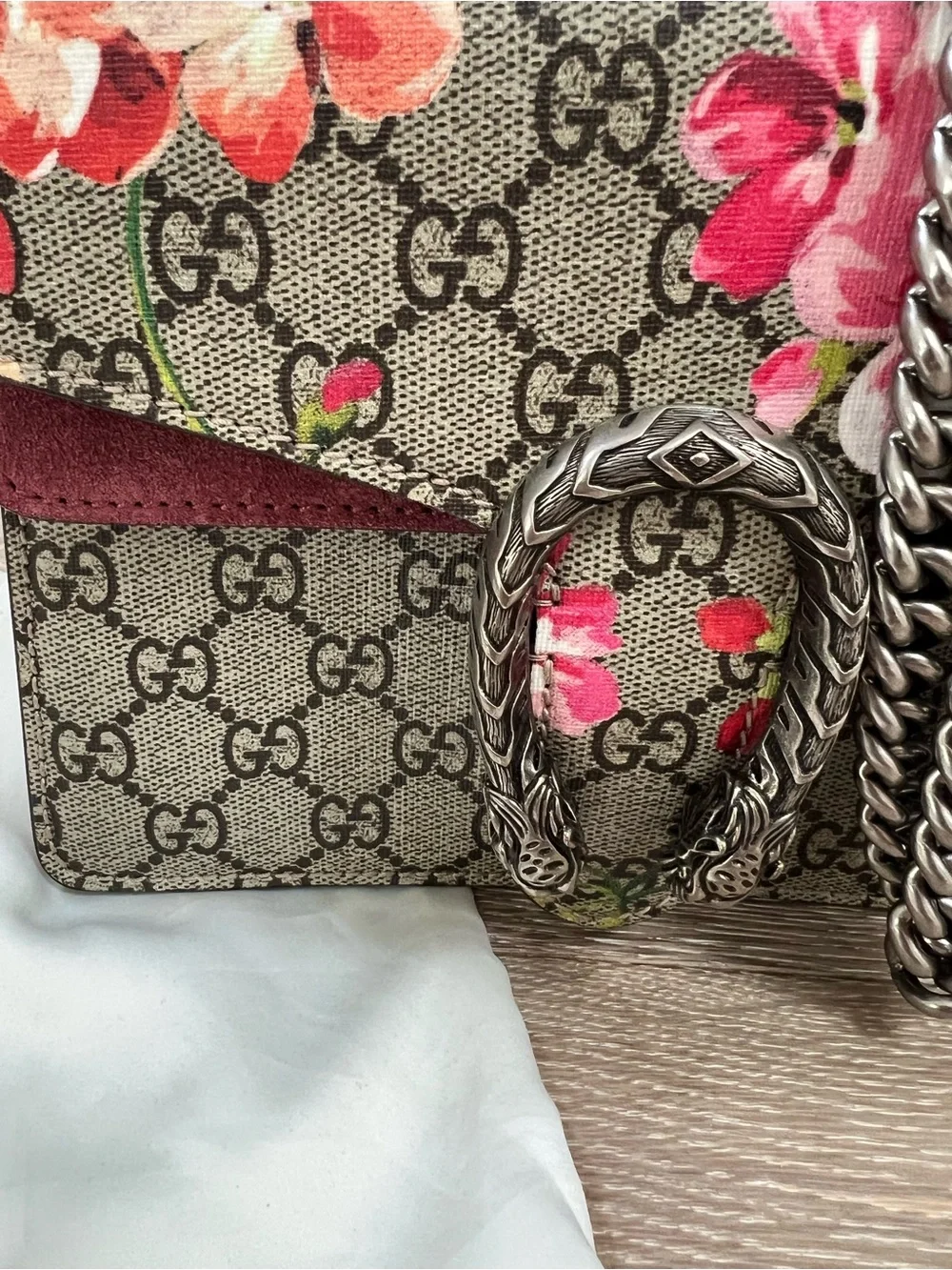 Gucci Dionysus Bloom Chain Bag - Picture 2 of 8